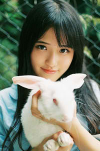 山西一初三女生遭老师殴打